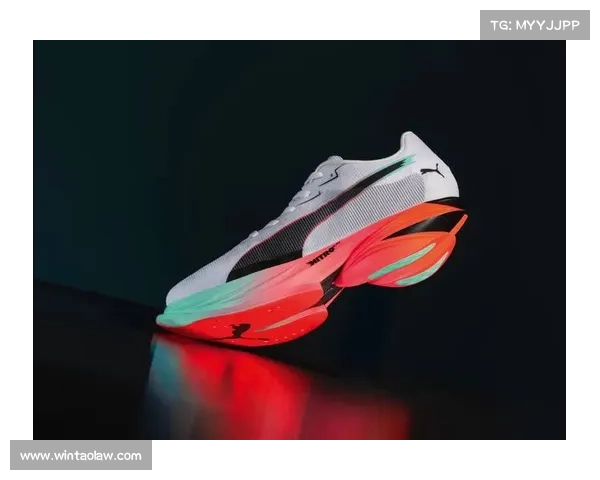 PUMA发布202526赛季英超官方比赛用球 聚焦本能创造力与场上瞬间灵感