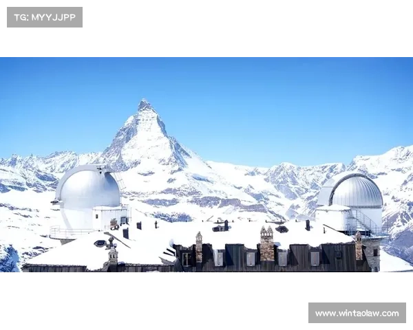 波加查首站穿黄衫 阿尔卑斯山巅对决激烈角逐引爆期待