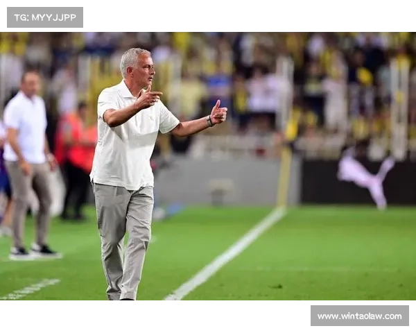 土耳其足球联赛薪资争议升级 球员协会呼吁提高底薪标准